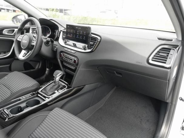 KIA Ceed SW 1.5T DCT Ultimate Edition Navi Kamera KIA Ceed SW 1.5T DCT Ultimate Edition Navi Kamera