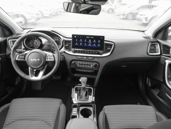 KIA Ceed SW 1.5T DCT Ultimate Edition Navi JBL ACC