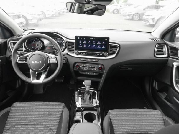 KIA Ceed SW 1.5T DCT Ultimate Edition Navi JBL ACC KIA Ceed SW 1.5T DCT Ultimate Edition Navi JBL ACC