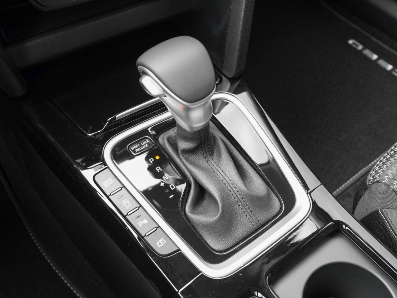 KIA Ceed SW 1.5T DCT Ultimate Edition Navi JBL ACC