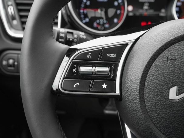 KIA Ceed SW 1.5T DCT Ultimate Edition Navi JBL ACC