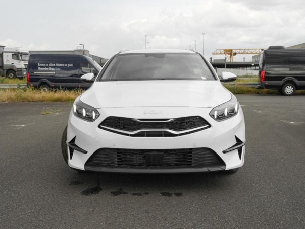 KIA Ceed SW 1.5T DCT Ultimate Edition Navi JBL ACC KIA Ceed SW 1.5T DCT Ultimate Edition Navi JBL ACC