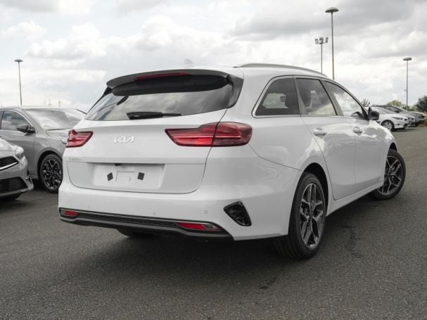 KIA Ceed SW 1.5T DCT Ultimate Edition Navi JBL ACC KIA Ceed SW 1.5T DCT Ultimate Edition Navi JBL ACC