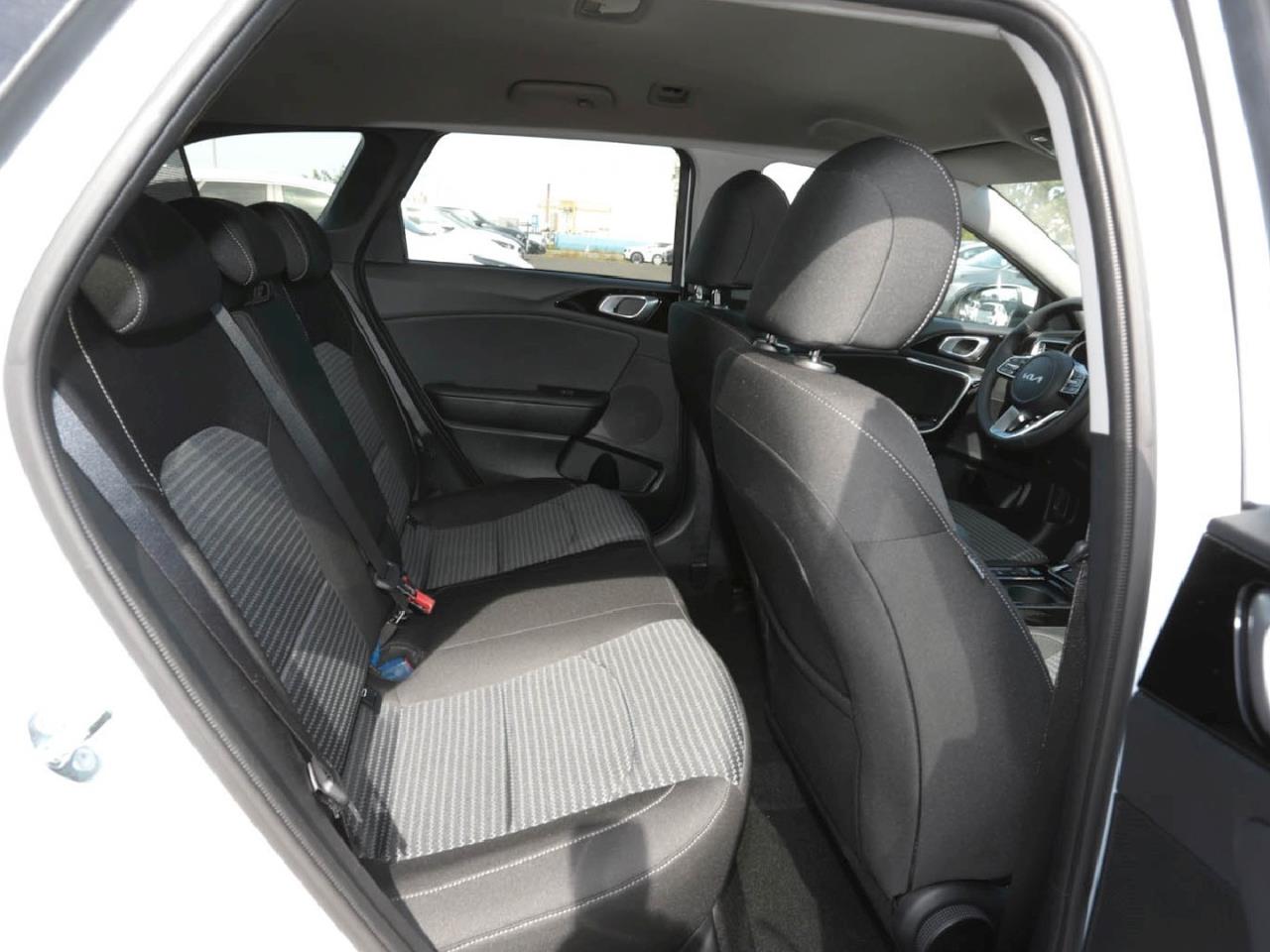 KIA Ceed SW 1.5T DCT Ultimate Edition Navi ACC Kamera