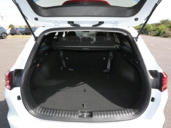 KIA Ceed SW 1.5T DCT Ultimate Edition Navi ACC Kamera