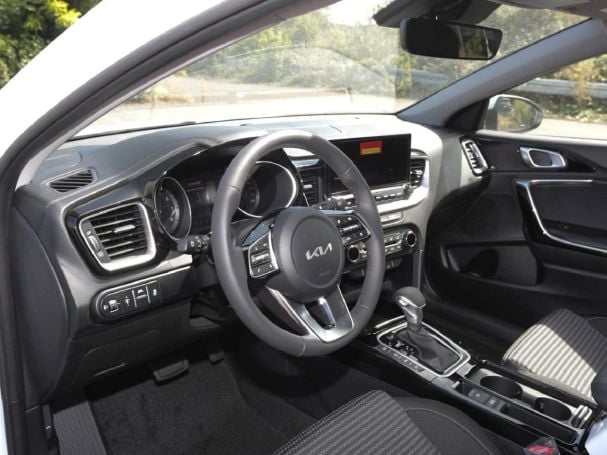 KIA Ceed SW 1.5T DCT Ultimate Edition Navi ACC Kamera KIA Ceed SW 1.5T DCT Ultimate Edition Navi ACC Kamera