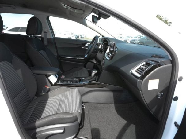 KIA Ceed SW 1.5T DCT Ultimate Edition Navi ACC Kamera KIA Ceed SW 1.5T DCT Ultimate Edition Navi ACC Kamera
