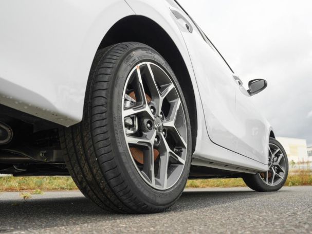 KIA Ceed SW 1.5T DCT Ultimate Edition Navi ACC Kamera KIA Ceed SW 1.5T DCT Ultimate Edition Navi ACC Kamera