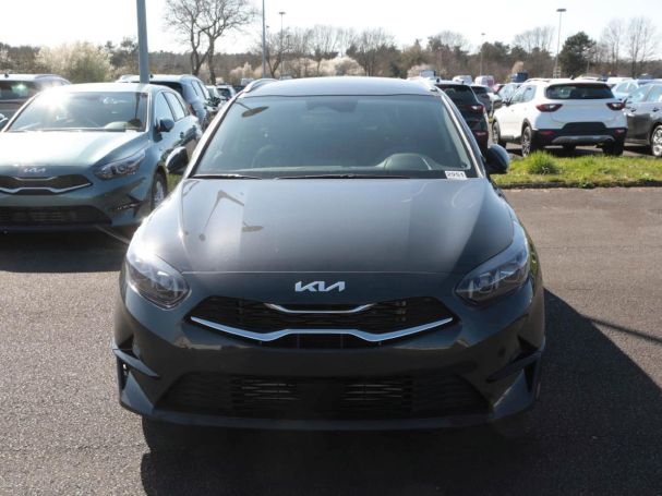 KIA Ceed SW 1.5T DCT Ultimate Edition Navi Kamera JBL KIA Ceed SW 1.5T DCT Ultimate Edition Navi Kamera JBL