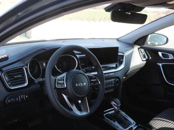 KIA Ceed SW 1.5T DCT Ultimate Edition Navi Kamera JBL KIA Ceed SW 1.5T DCT Ultimate Edition Navi Kamera JBL
