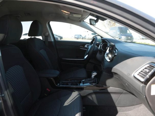 KIA Ceed SW 1.5T DCT Ultimate Edition Navi JBL Kamera KIA Ceed SW 1.5T DCT Ultimate Edition Navi JBL Kamera
