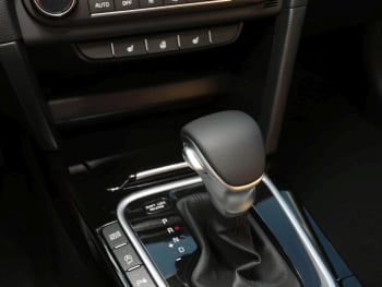 KIA Ceed SW 1.5T DCT Ultimate Edition Navi ACC Kamera