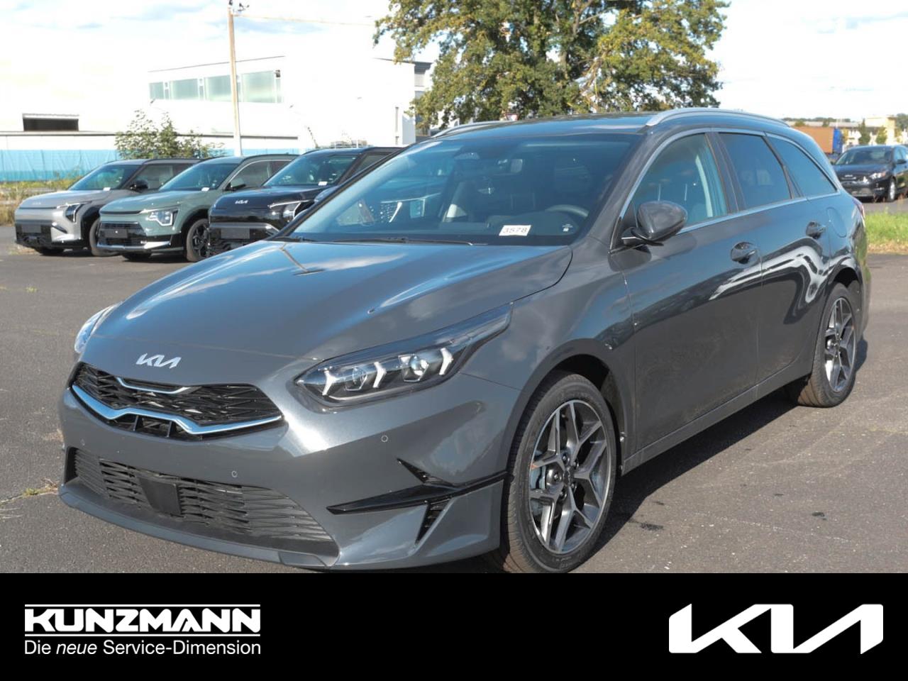 KIA Ceed SW 1.5T DCT Ultimate Edition Navi ACC Kamera