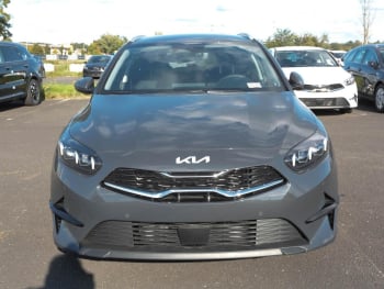 KIA Ceed SW 1.5T DCT Ultimate Edition Navi ACC Kamera