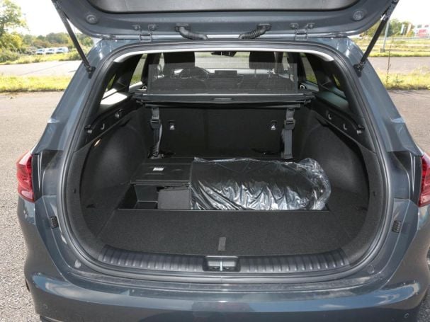 KIA Ceed SW 1.5T DCT Ultimate Edition Navi ACC Kamera KIA Ceed SW 1.5T DCT Ultimate Edition Navi ACC Kamera
