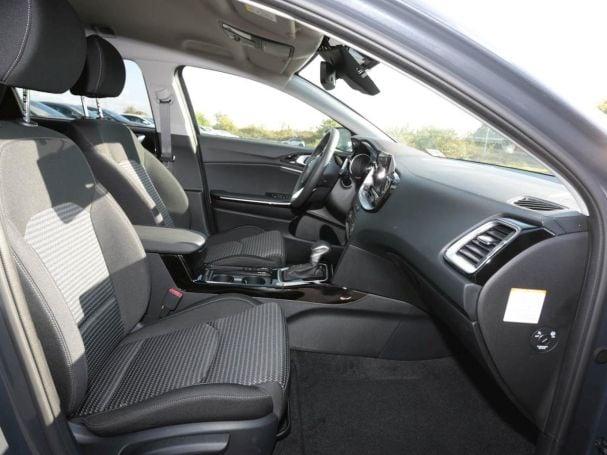 KIA Ceed SW 1.5T DCT Ultimate Edition Navi ACC Kamera KIA Ceed SW 1.5T DCT Ultimate Edition Navi ACC Kamera