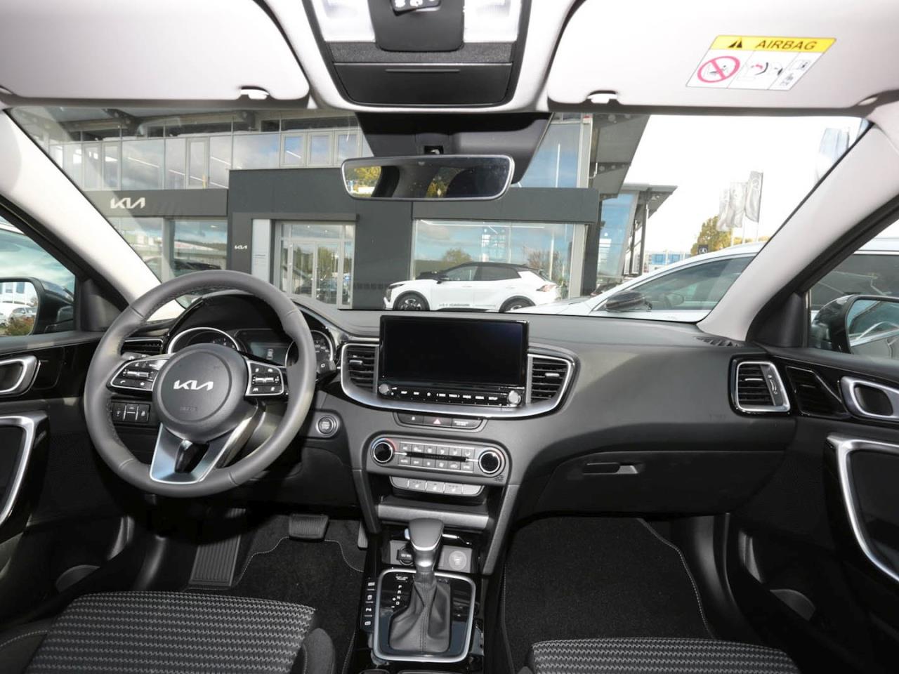 KIA Ceed SW 1.5T DCT Ultimate Edition Navi ACC Kamera