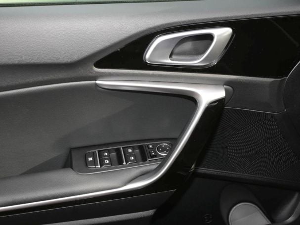 KIA Ceed SW 1.5T DCT Ultimate Edition Navi ACC Kamera