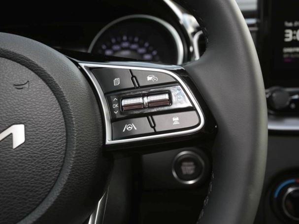 KIA Ceed SW 1.5T DCT Ultimate Edition Navi ACC Kamera