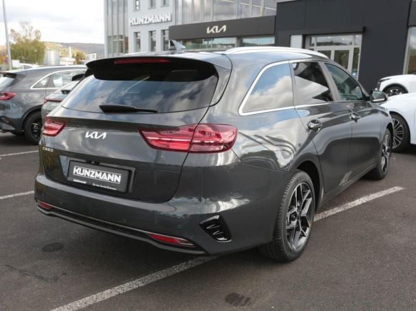 KIA Ceed SW 1.5T DCT Ultimate Edition Navi ACC Kamera