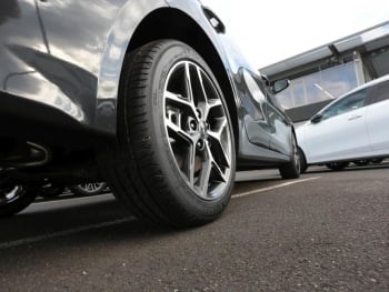 KIA Ceed SW 1.5T DCT Ultimate Edition Navi ACC Kamera