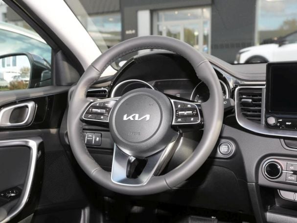 KIA Ceed SW 1.5T DCT Ultimate Edition Navi ACC Kamera