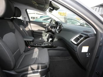 KIA Ceed SW 1.5T DCT Ultimate Edition Navi ACC Kamera