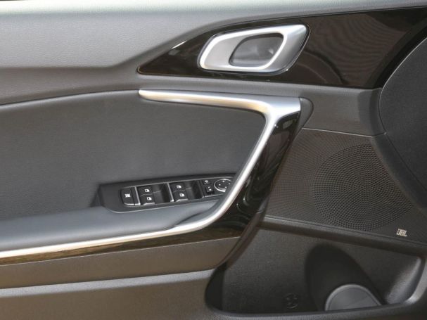 KIA Ceed SW 1.5T DCT Ultimate Edition Navi Kamera ACC KIA Ceed SW 1.5T DCT Ultimate Edition Navi Kamera ACC
