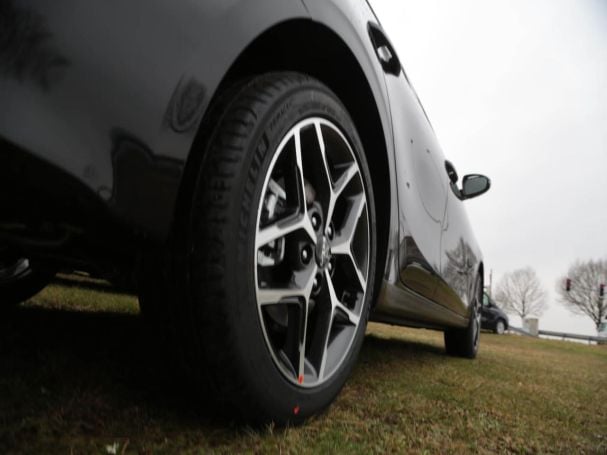 KIA Ceed SW 1.5T DCT Ultimate Edition Style Kamera KIA Ceed SW 1.5T DCT Ultimate Edition Style Kamera