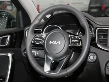 KIA Ceed SW 1.5T DCT Ultimate Edition Style Kamera