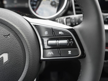 KIA Ceed SW 1.5T DCT Ultimate Edition Navi Kamera ACC