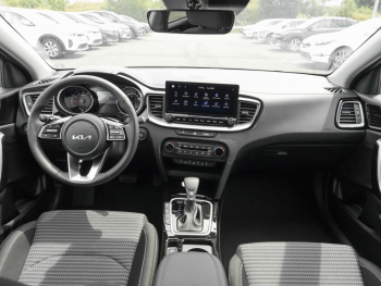 KIA Ceed SW 1.5T DCT Ultimate Edition Navi Kamera ACC