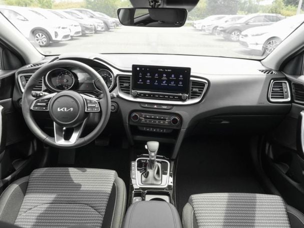 KIA Ceed SW 1.5T DCT Ultimate Edition Navi Kamera ACC KIA Ceed SW 1.5T DCT Ultimate Edition Navi Kamera ACC
