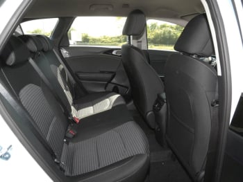 KIA Ceed SW 1.5T DCT Vision Navi Lenkradheizung ACC
