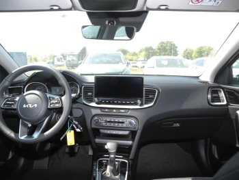 KIA Ceed SW 1.5T DCT Vision Navi Lenkradheizung ACC