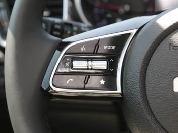 KIA Ceed SW 1.5T DCT Vision Navi Lenkradheizung ACC