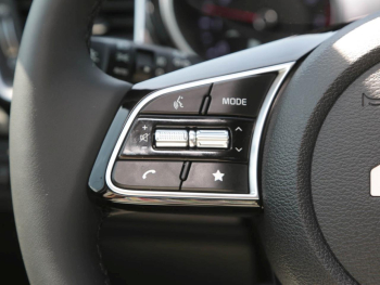 KIA Ceed SW 1.5T DCT Vision Navi Lenkradheizung ACC