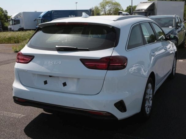 KIA Ceed SW 1.5T DCT Vision Navi Lenkradheizung ACC KIA Ceed SW 1.5T DCT Vision Navi Lenkradheizung ACC