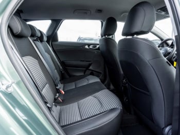KIA Ceed SW 1.5T DCT Vision Navi ACC Kamera SHZ
