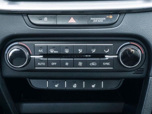 KIA Ceed SW 1.5T DCT Vision Navi ACC Kamera SHZ KIA Ceed SW 1.5T DCT Vision Navi ACC Kamera SHZ