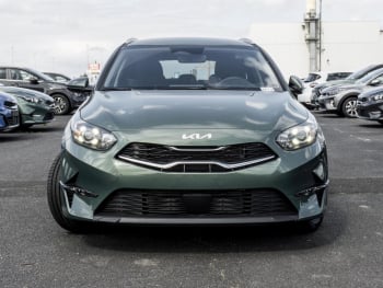 KIA Ceed SW 1.5T DCT Vision Navi ACC Kamera SHZ