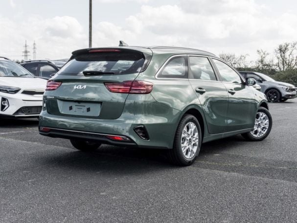 KIA Ceed SW 1.5T DCT Vision Navi ACC Kamera SHZ KIA Ceed SW 1.5T DCT Vision Navi ACC Kamera SHZ