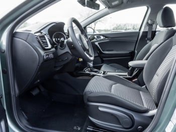KIA Ceed SW 1.5T DCT Vision Navi ACC Kamera SHZ