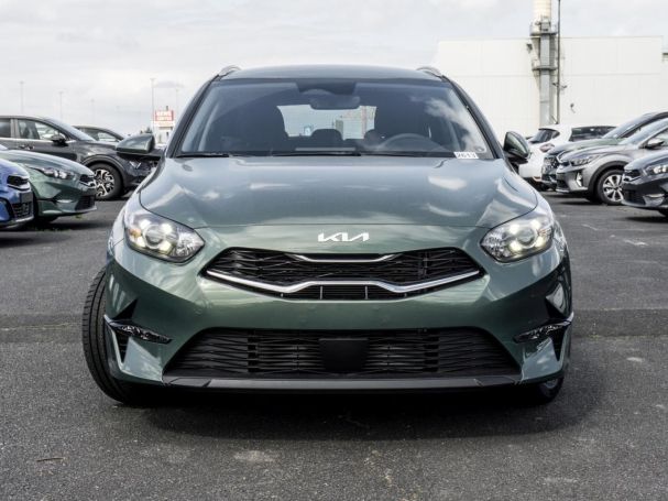 KIA Ceed SW 1.5T DCT Vision Navi PDC Kamera SHZ KIA Ceed SW 1.5T DCT Vision Navi PDC Kamera SHZ