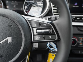 KIA Ceed SW 1.5T DCT Vision Navi Rückfahrkamera ACC