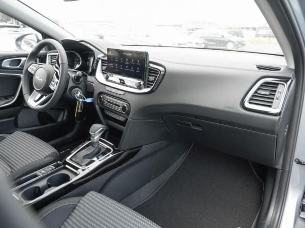 KIA Ceed SW 1.5T DCT Vision Navi Rückfahrkamera ACC KIA Ceed SW 1.5T DCT Vision Navi Rückfahrkamera ACC