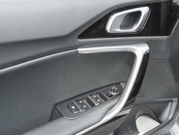 KIA Ceed SW 1.5T DCT Vision Navi Rückfahrkamera ACC