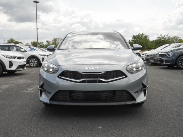 KIA Ceed SW 1.5T DCT Vision Navi Rückfahrkamera ACC KIA Ceed SW 1.5T DCT Vision Navi Rückfahrkamera ACC