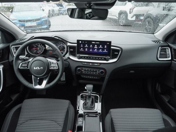 KIA Ceed SW 1.5T DCT Vision Navi ACC SHZ Kamera LED KIA Ceed SW 1.5T DCT Vision Navi ACC SHZ Kamera LED