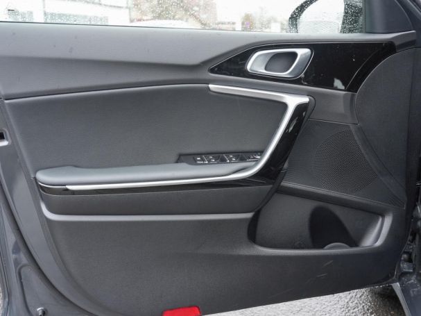 KIA Ceed SW 1.5T DCT Vision Navi ACC SHZ Kamera LED KIA Ceed SW 1.5T DCT Vision Navi ACC SHZ Kamera LED